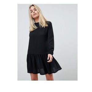 Mini black dress with frilled bottom